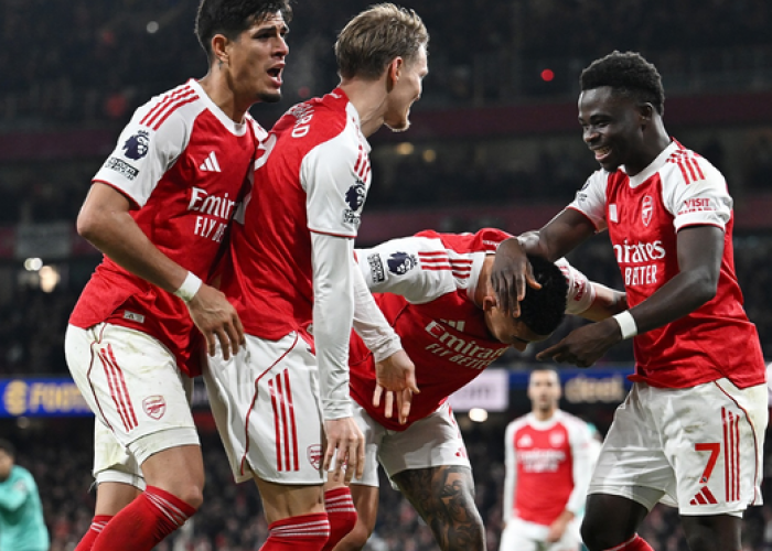 Arteta Tegur Lini Belakang Arsenal Meski Tekuk Wolves Dramatis