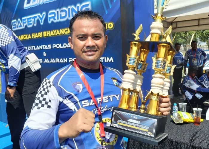 Singkirkan Peserta se-Jatim, Personel Satlantas Polres Gresik Sabet Juara 1 Safety Riding Polda Jatim