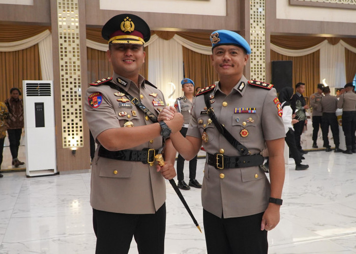 Sertijab Kapolres Gresik, AKBP Ramadhan Nasution Gantikan AKBP Rovan Richard Mahenu