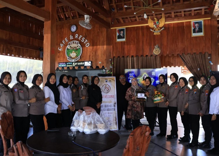 Peringati Hari Jadi Polwan Ke-78, Polwan Polres Ngawi Anjangsana ke Senior Purnawirawan