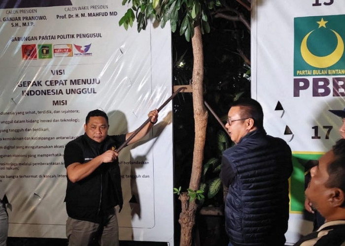 Masa Tenang Pemilu 2024, Bawaslu Surabaya Pastikan Penertiban Alat Peraga Kampanye Tuntas