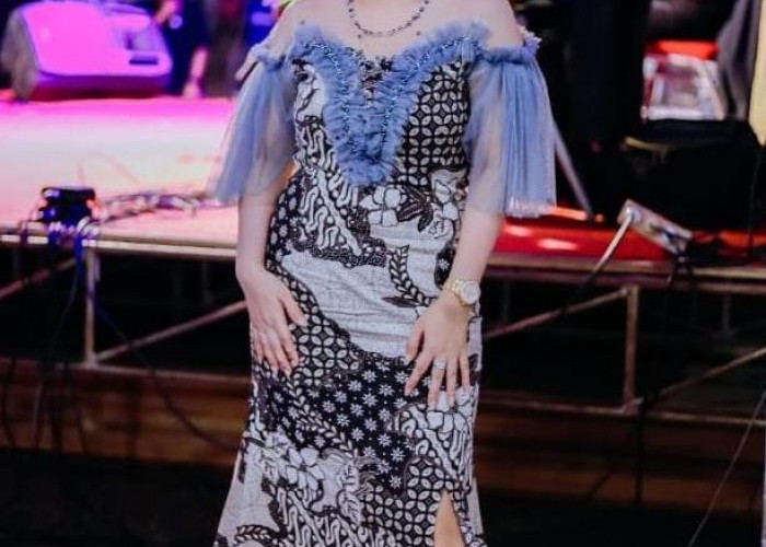 Suara Emas dari Kuwukan: Kisah Aan Shema Taklukkan Panggung Nasional, Angkat Derajat Keluarga Lewat Dangdut