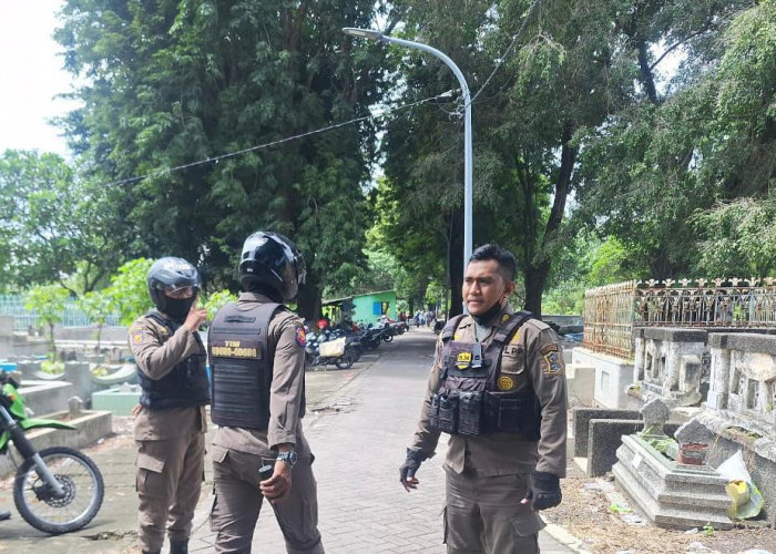 Satpol PP Surabaya Antisipasi Pengemis Musiman di Bulan Ramadan