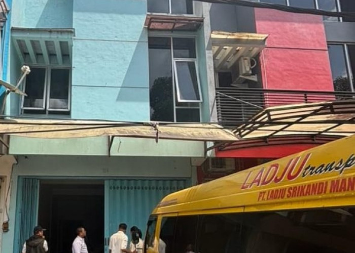 Kejari Kota Malang Lelang Barang Rampasan Pencucian Uang