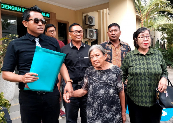 Polda Jatim Dalami Laporan Nenek Elina Soal Dugaan Pemalsuan Dokumen