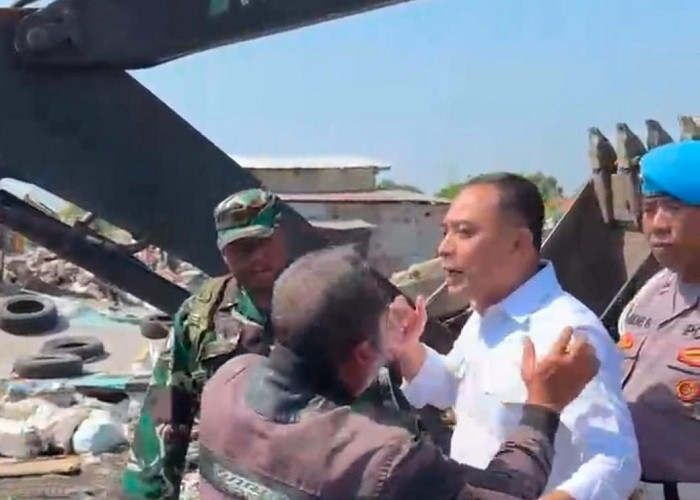 Diduga Tak Berizin, Tempat  Pemilahan Sampah di Keputih Dihentikan Pemkot Surabaya 