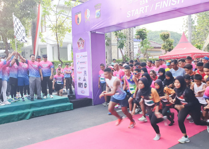 Dandim Bersama Forkopimda Bojonegoro Lepas Ribuan Peserta Fun Run 2024