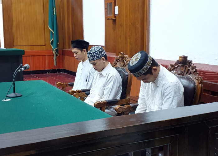 16 Unit Outdoor AC Kenpark Hilang, Tiga Terdakwa Jalani Sidang di PN Surabaya