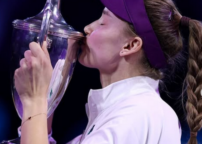 Wow! Juara WTA Finals 2025 di Riyadh, Elena Rybakina Bawa Pulang Rp 85 Miliar
