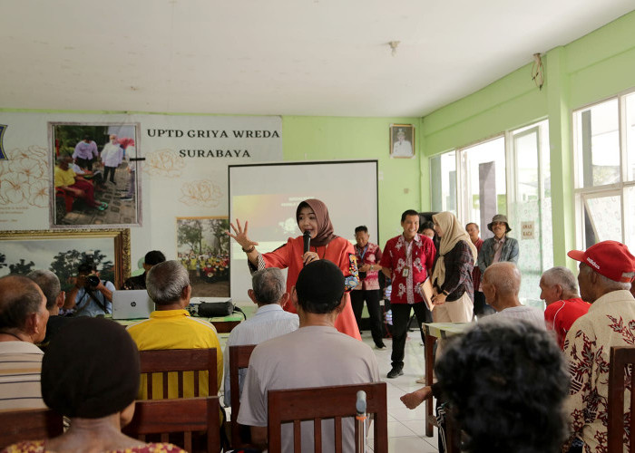 Ratusan Lansia di Griya Werdha Jambangan Ikuti Sosialisasi Pemilu 2024
