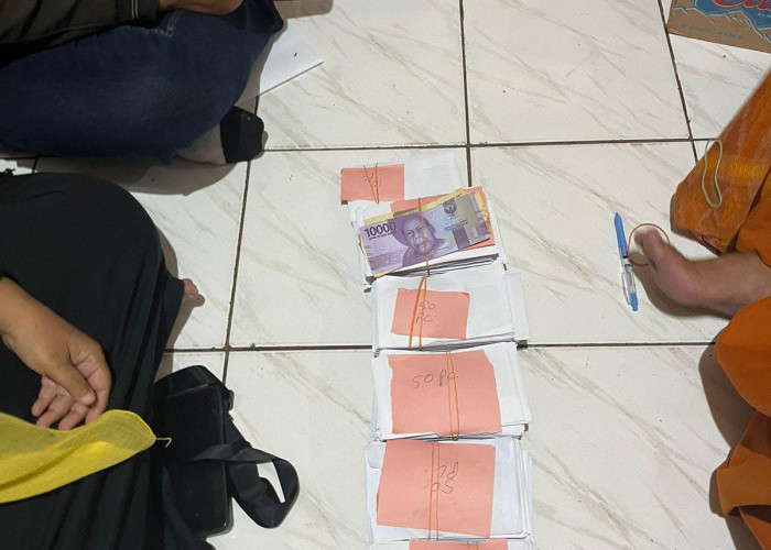 Diduga Bermain Politik Uang, Panwascam Bulak Laporkan Caleg ke Bawaslu Surabaya