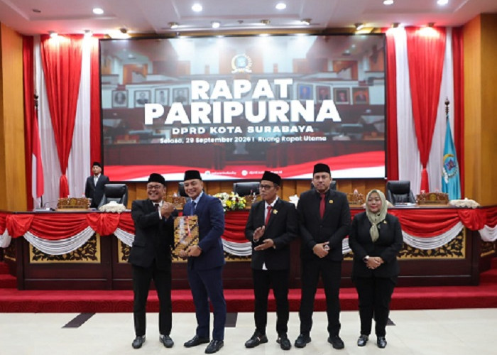 Anggaran Pendidikan Kota Surabaya Naik Jadi 22 Persen dalam RAPBD 2027
