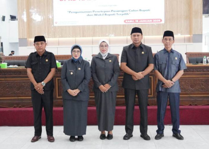 Indah Amperawati dan Yudha Adji Kusuma Resmi Ditetapkan sebagai Bupati dan Wakil Bupati Lumajang 2025-2030