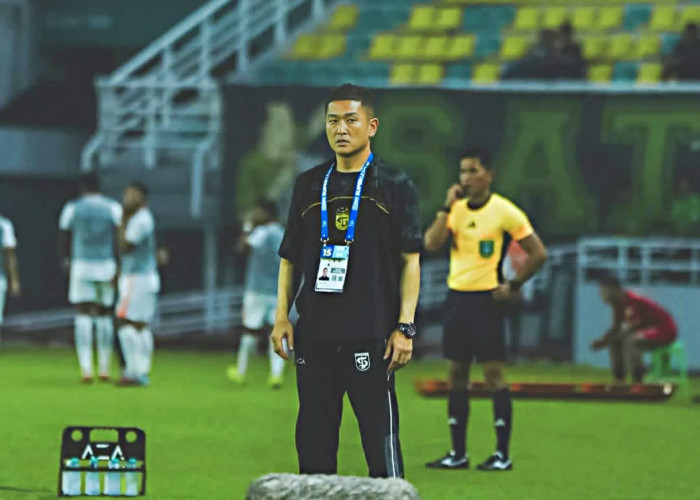 Gagal Raih Kemenangan, Pelatih Shin Sang-gyu Tetap Apresiasi Pemain Persebaya