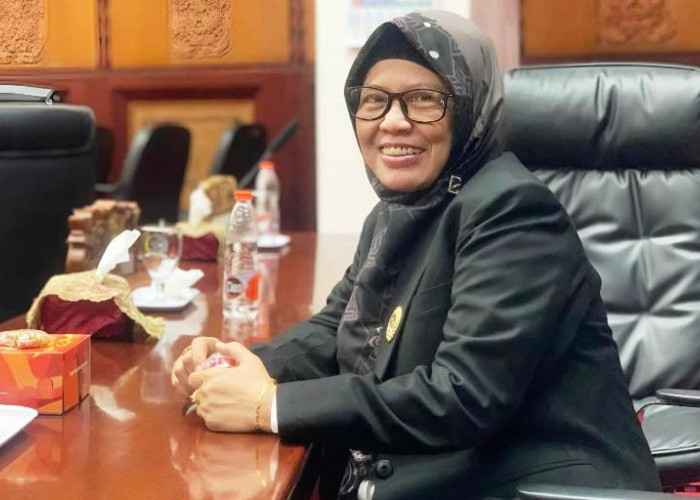 Libur Tahun Baru, Surabaya Diserbu 500 Ribu Wisatawan, DPRD Dorong UMKM Jadi Magnet Oleh-Oleh