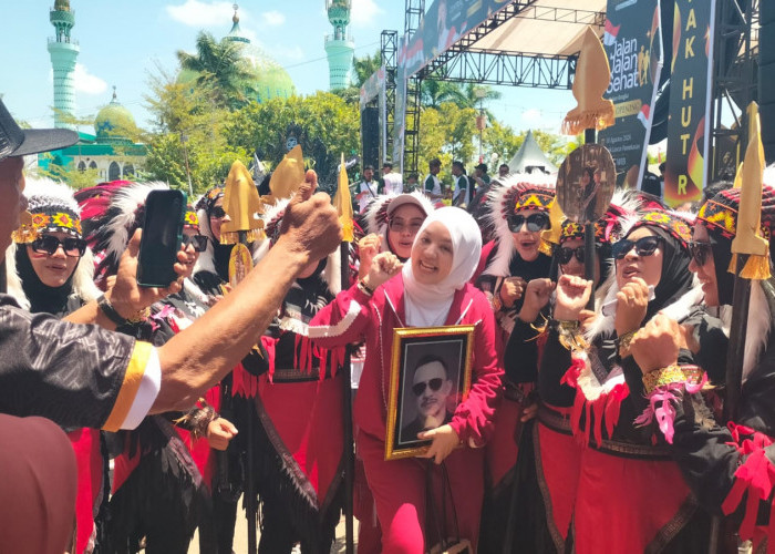 Jalan Sehat Central 88 Gold Jewelry di Pamekasan Diikuti 36.000 Peserta, Keuntungan untuk Dhuafa