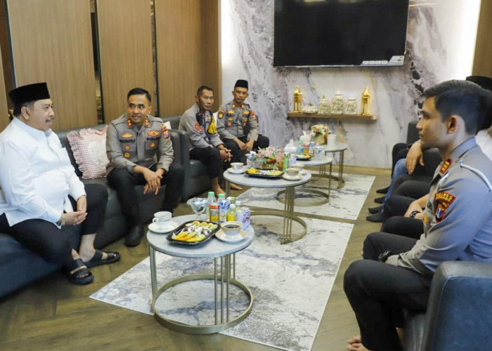 Baru Menjabat, Kapolres Jombang Temui Bupati Warsubi Perkuat Sinergi Kamtibmas