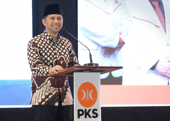 Wagub Emil Sampaikan Pesan Khofifah Apresiasi Muswil VI PKS Jatim