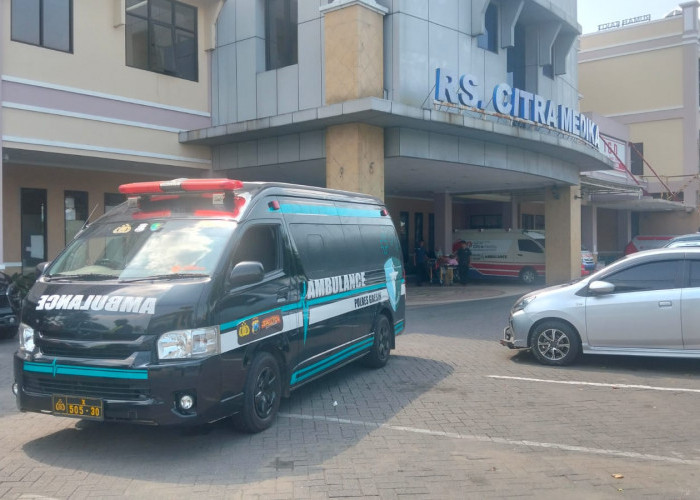Hotline Lapor Cak Rama Respons Cepat, Polres Gresik Sediakan Ambulans Gratis untuk Pasien Kontrol