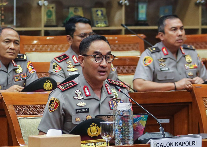 Sehari Usai Dilantik, Kapolri Suyudi Ario Seto Mutasi Besar-besaran Perwira Tinggi Polri