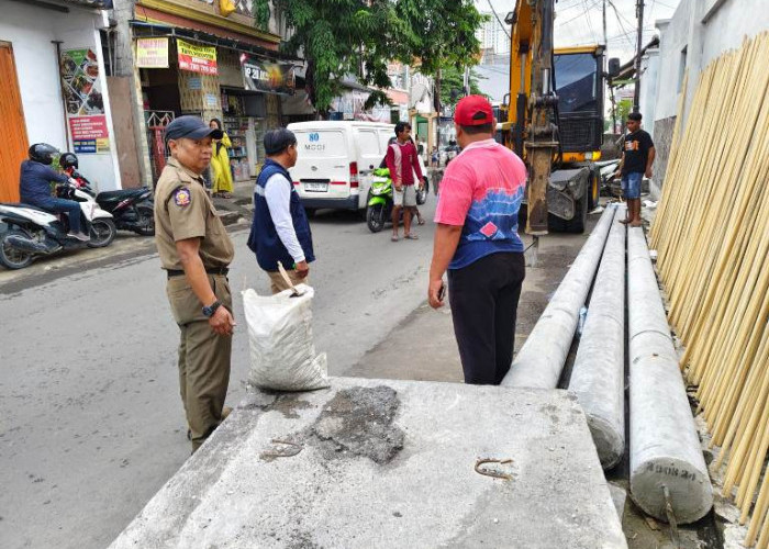 Saluran Tanpa Bak Kontrol Jadi Biang Kerok Banjir di Asem Mulya