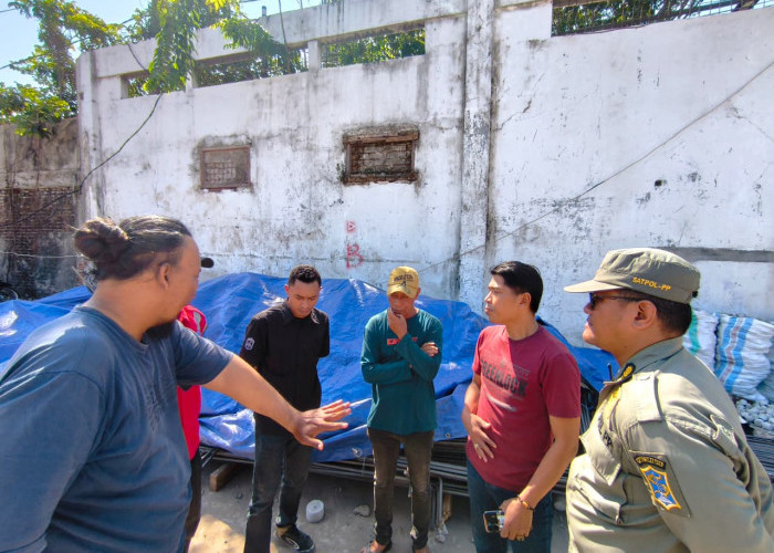 Tanggapi Keluhan Warga, Kontraktor Klaim Owner Sudah Undang RT untuk Rembukan