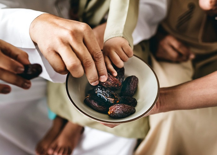 Stop Gorengan! 5 Ide Takjil Sehat Ini Bikin Tubuh Segar saat Berbuka