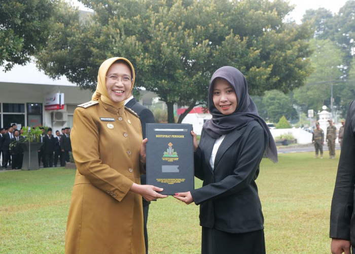 Jawab Tantangan Moral Remaja, Bupati Lumajang Minta Guru PAI Jadi Benteng Karakter Anak