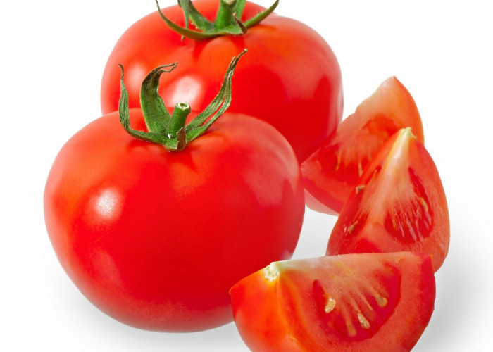 Kaya Akan Nutrisi, Ini Manfaat Mengkonsumsi Tomat 