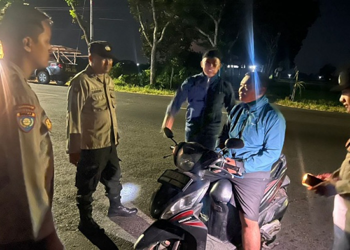 Patroli Gabungan Polsek Lumajang Kota dan Polsek Tekung Amankan Motor Bernomor Rangka Rusak