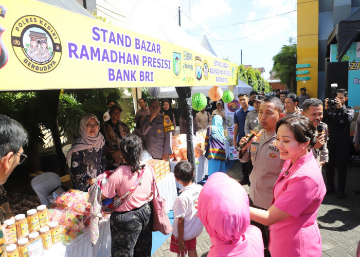 Diserbu Warga, Bazar Ramadan Presisi Polres Kediri Ludes