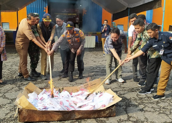 378 Lembar Surat Suara Rusak Pilkada 2024 Dimusnahkan 