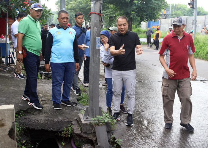 Aksi Cepat Atasi Banjir Kiriman di Surabaya Barat, Pembangunan Tanggul dan Bozem Langsung Dikerjakan