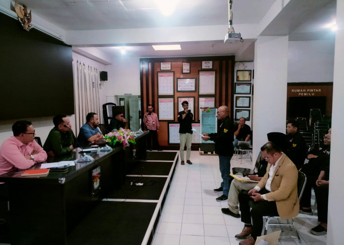 KPU Kota Malang: Dukungan Kurang 8.197, Bapaslon HC-Rizky Dinyatakan TMS