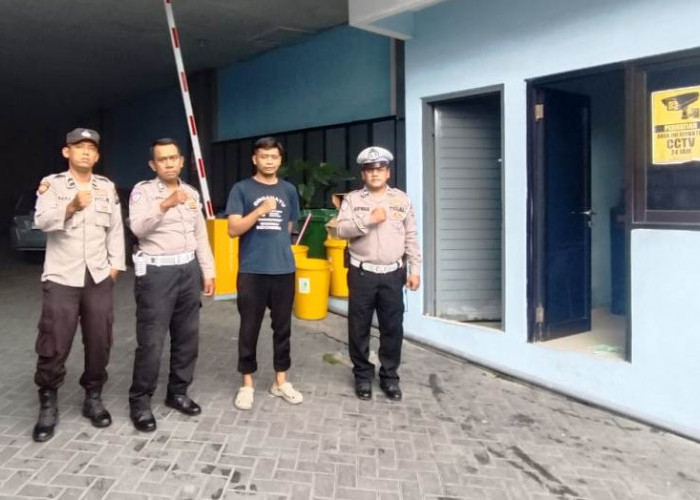 Polsek Tenggilis Mejoyo Gelar Patroli Kota Presisi Antisipasi 3C di Wilayah Pemukiman Surabaya