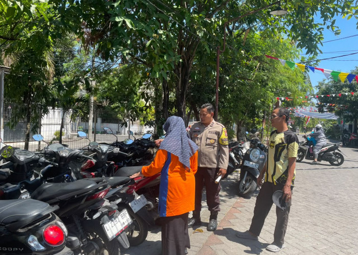 Antisipasi Curanmor, Kapolsek Wiyung dan Bhabinkamtibmas Balas Klumprik Imbau Pendidik Pakai Kunci Ganda