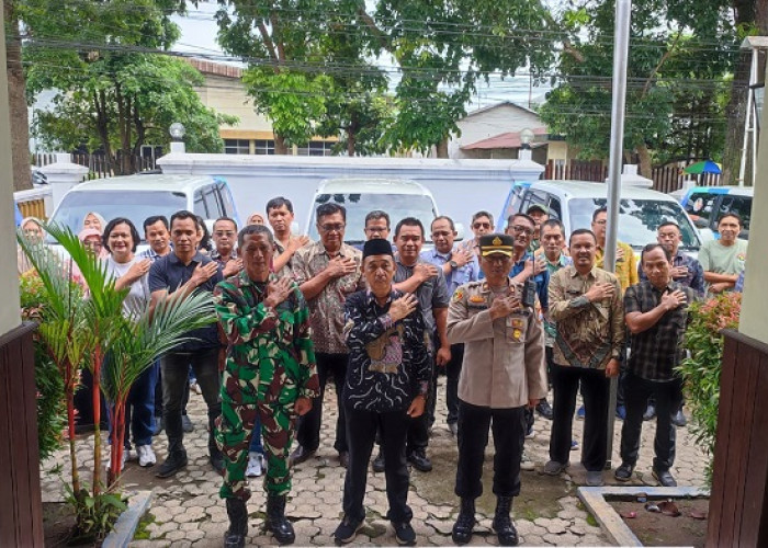 Tasyakuran Awal Tahun dan Penyerahan Mobmas di Pesantren, Kapolsek Ingatkan Amanah Pelayanan Publik