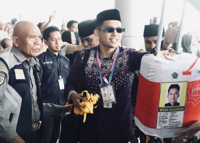 Berangkat Ibadah Haji, Pemain Timnas Indonesia Witan Sulaeman Puji Pelayanan Kemenag