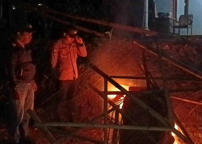 Polres Malang Bongkar Arena Judi Sabung Ayam Sumawe