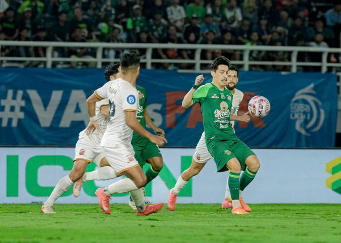 Head to Head Derbi Suramadu, Persebaya Unggul Rekor Pertemuan, Madura United Fokus Incar Kemenangan