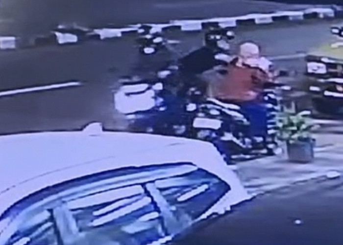Guru SMK Dijambret di Depan Apotek Kimia Farma Surabaya, HP dan Dokumen Raib
