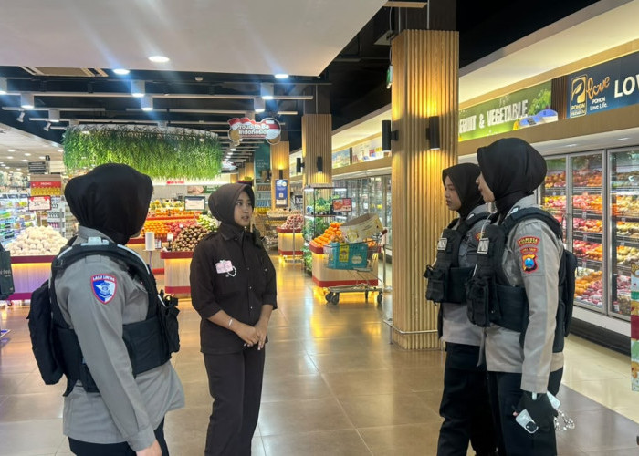 Patroli Polwan Jenggala Presisi Polresta Sidoarjo Sasar Sejumlah Titik, Pastikan Situasi Wilayah Kondusif