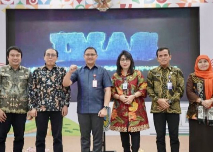 Pangkas Beban Administrasi Guru, Dindik Jatim Luncurkan IMAS dan Buku Saku GTK