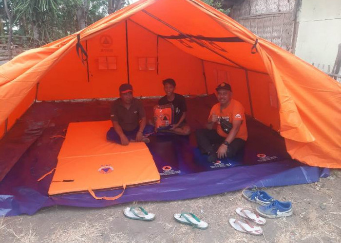 BPBD Situbondo Dirikan Tenda Darurat untuk Korban Gempa