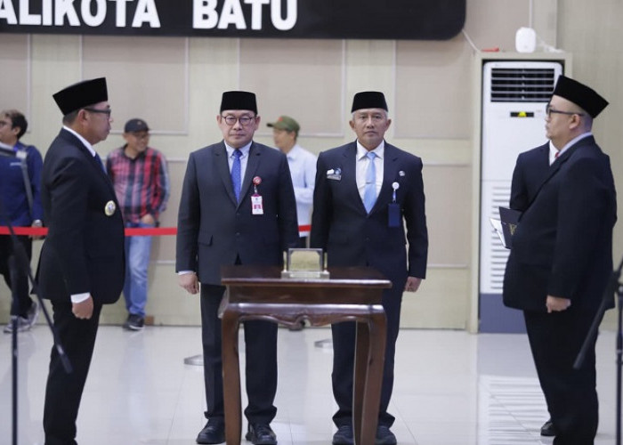 Wali Kota Batu Lantik Alfi Nurhidayat sebagai Sekda, Perkuat Transformasi Birokrasi Menuju MBATU SAE