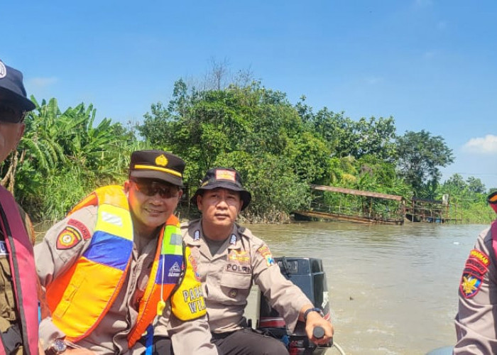 Penyesalan Istri Korban Tenggelam Perahu Tambangan Driyorejo, Dengar Suami Minta Tolong