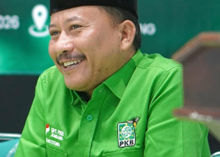 Komisi A DPRD Jombang Soroti Pembiaran Baliho Ilegal, Satpol PP Dinilai Tak Tegas