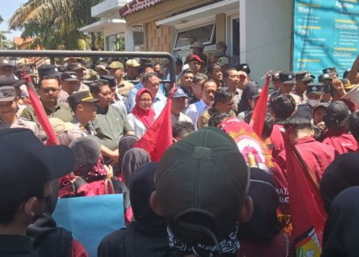 PC IMM Mengecam dan Mosi Tak Percaya saat Aksi Solidaritas di Lamongan