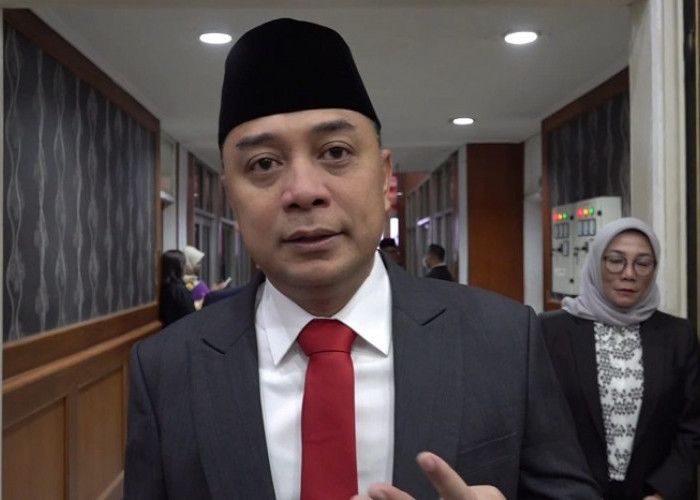 Eri Cahyadi Tegaskan Dana Swadaya RT/RW di Surabaya Harus Disetujui Lurah