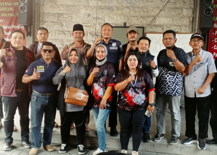 Perkuat Sinergi, Polres Gresik Rangkul Awak Media Lewat Silaturahmi Penuh Kekeluargaan